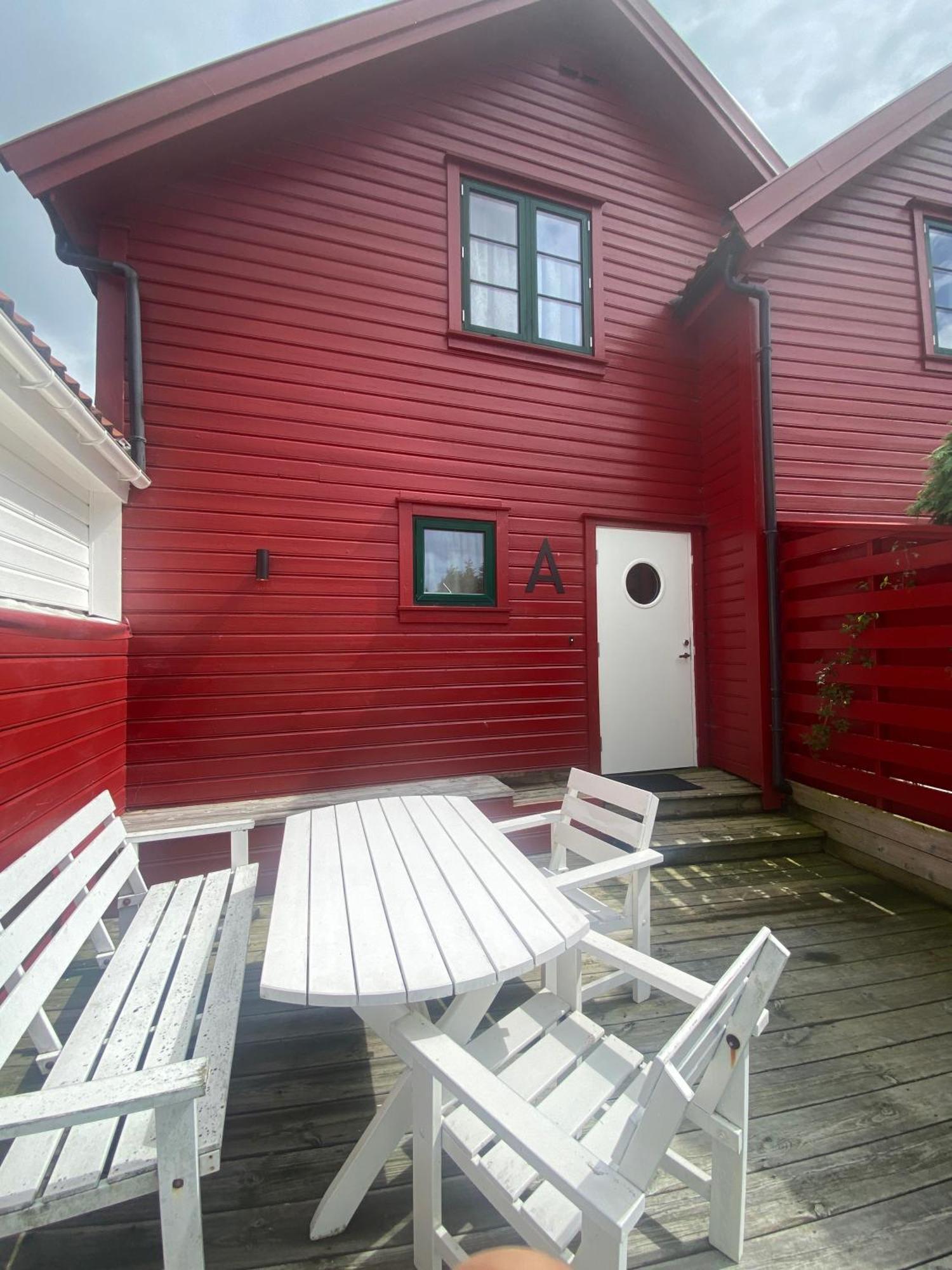 Østhusvik Sjoberg Hotell Og Ferie Leiligheter מראה חיצוני תמונה