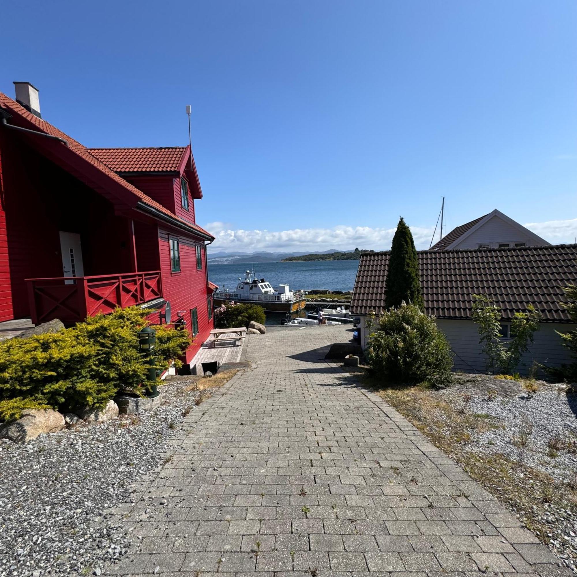 Østhusvik Sjoberg Hotell Og Ferie Leiligheter מראה חיצוני תמונה